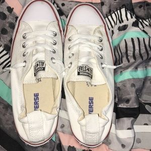 Size 8 converse shoes!